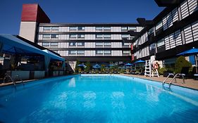 Hotel Ruby Foo'S